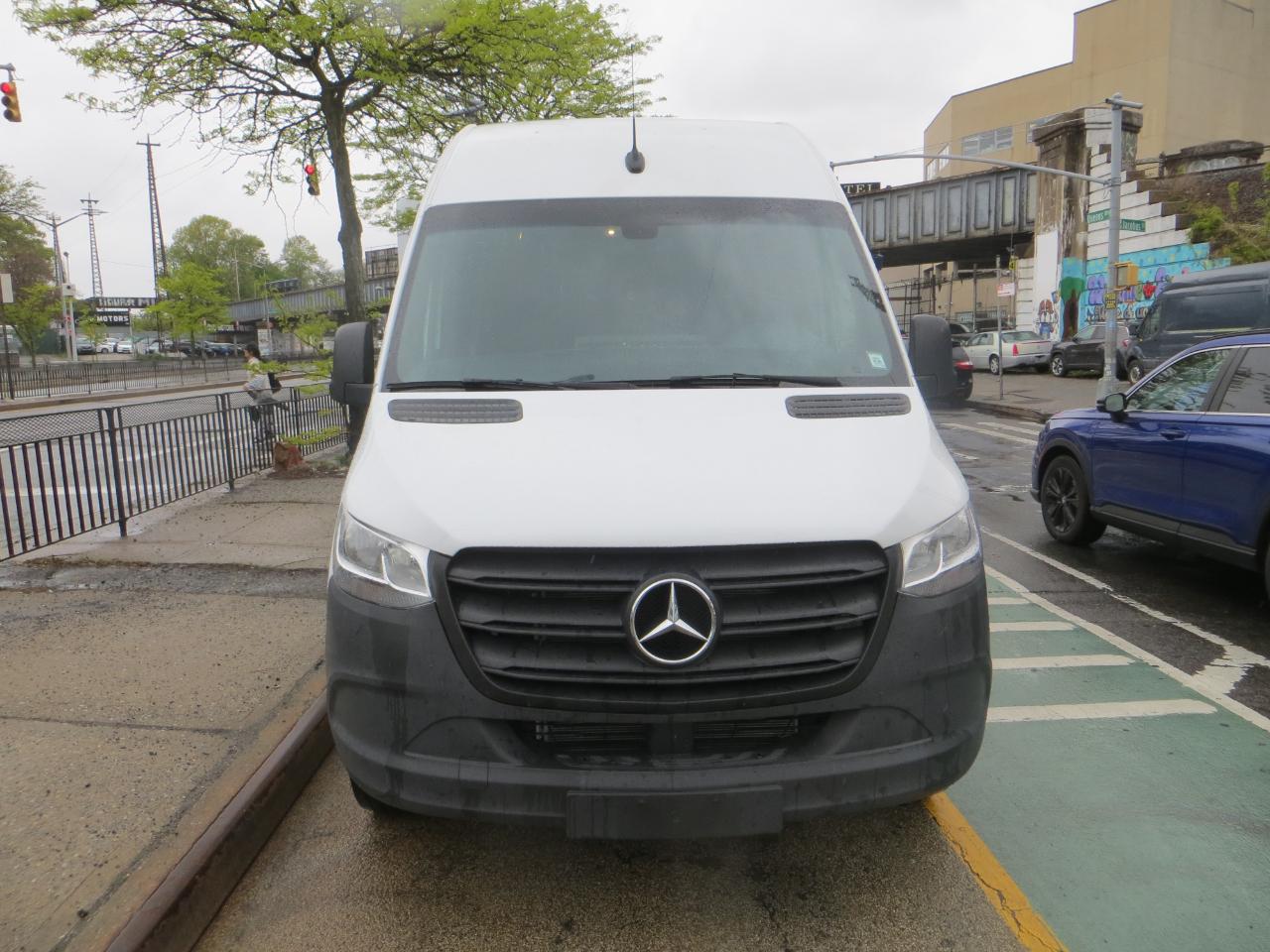 Mercedes-Benz Sprinter  2023
