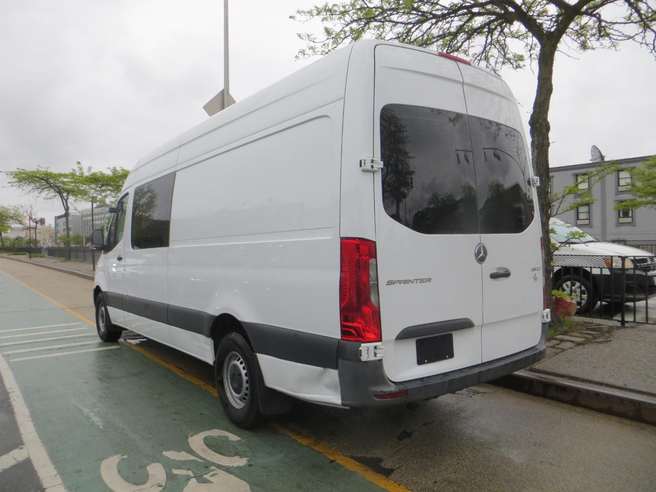 Mercedes-Benz Sprinter  2023