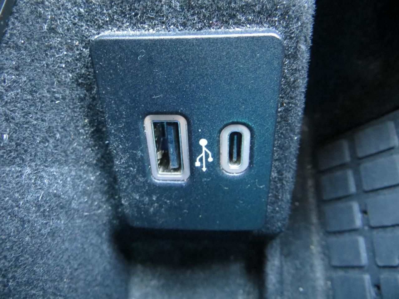 Lincoln Navigator L Reserve 4WD 2022