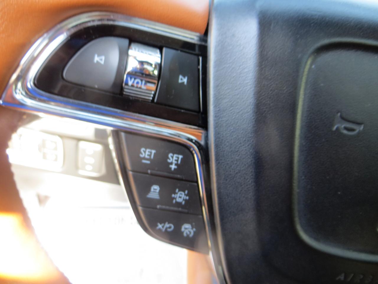 Lincoln Navigator L Reserve 4WD 2022