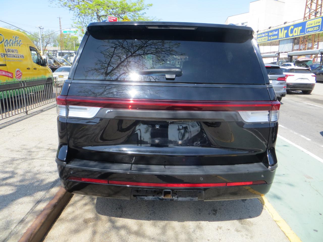 Lincoln Navigator L Reserve 4WD 2022