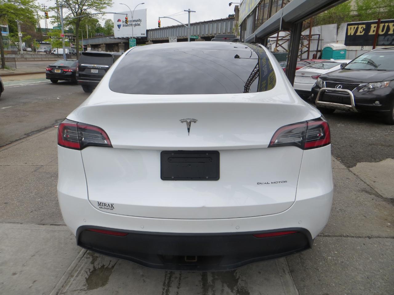 Tesla Model Y Long Range 2021