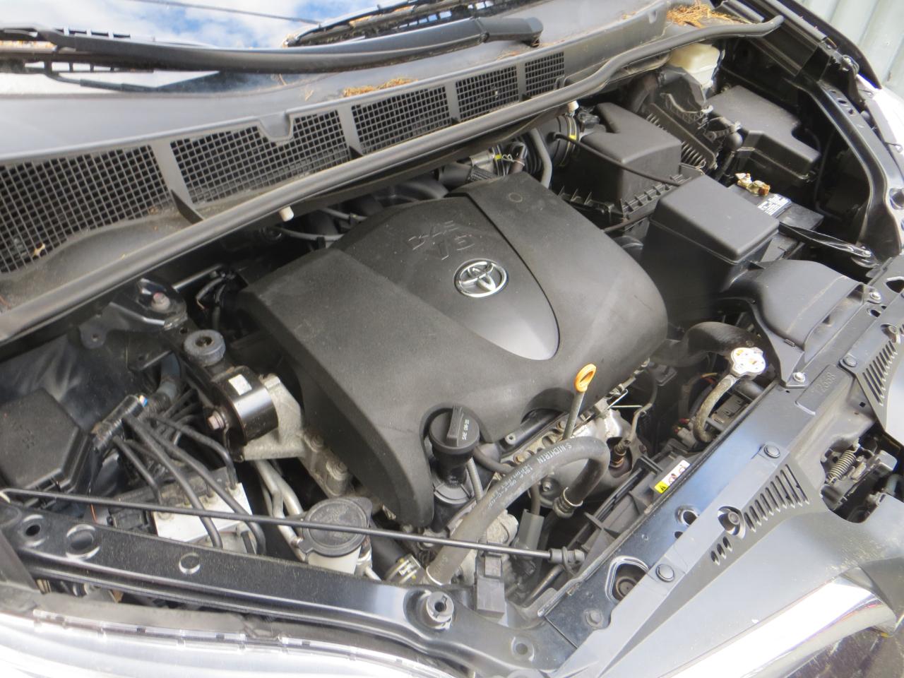 Toyota Sienna LE 8-Passenger 2020