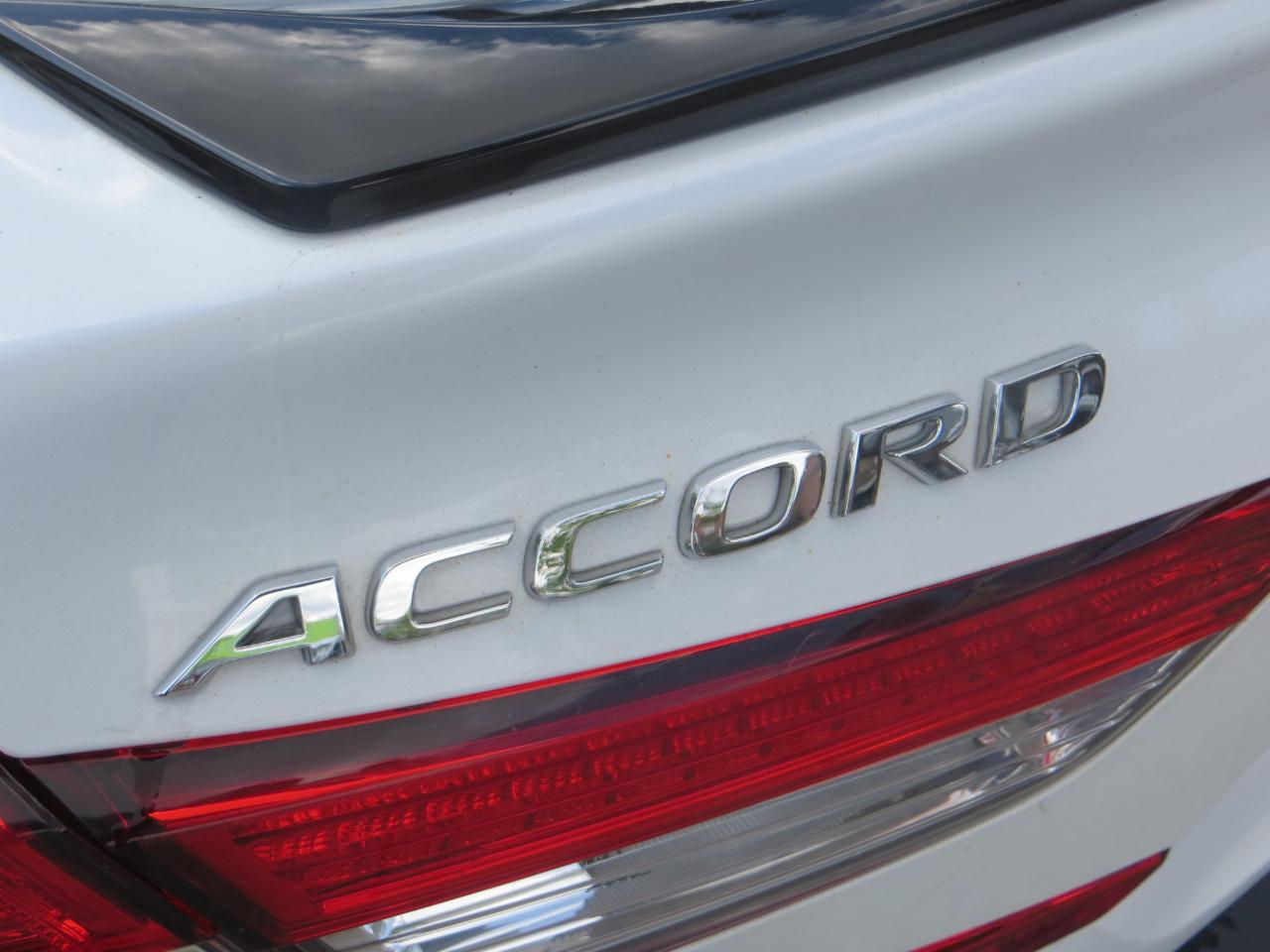 Honda Accord  2019