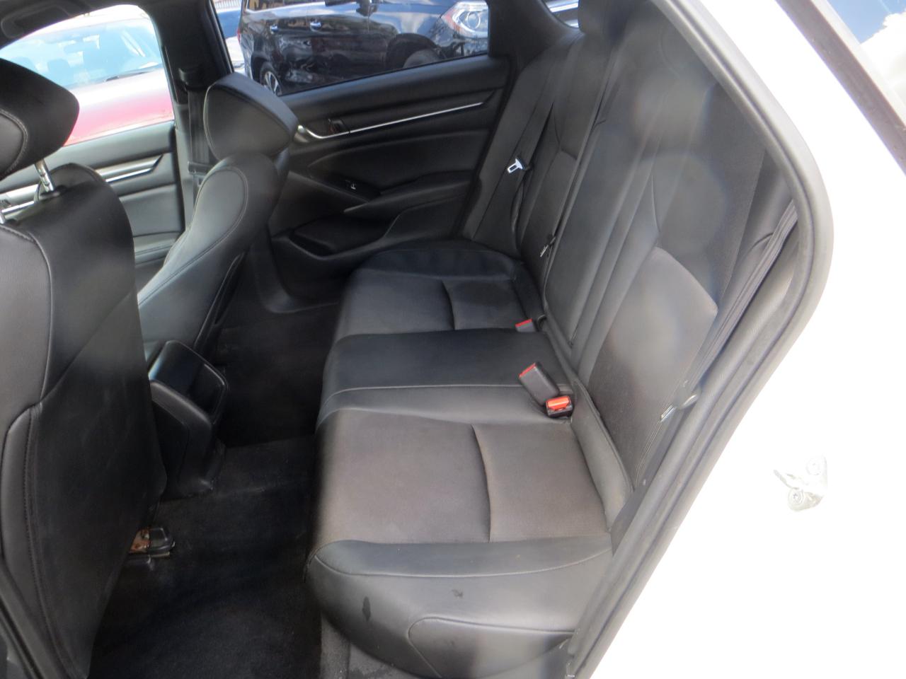 Honda Accord  2019