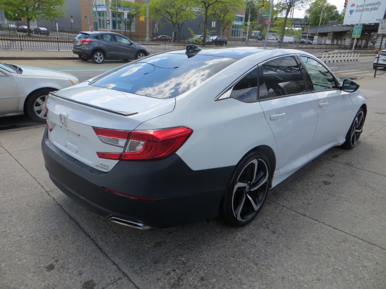 Honda Accord  2019
