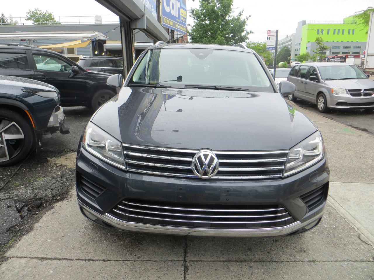 Volkswagen Touareg  2016