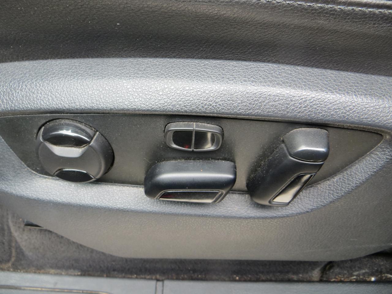 Volkswagen Touareg  2016