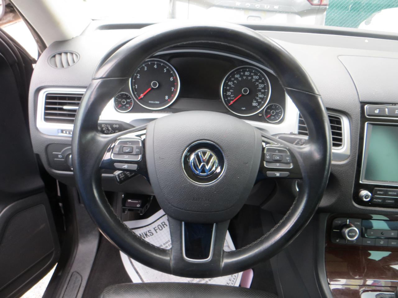 Volkswagen Touareg  2016
