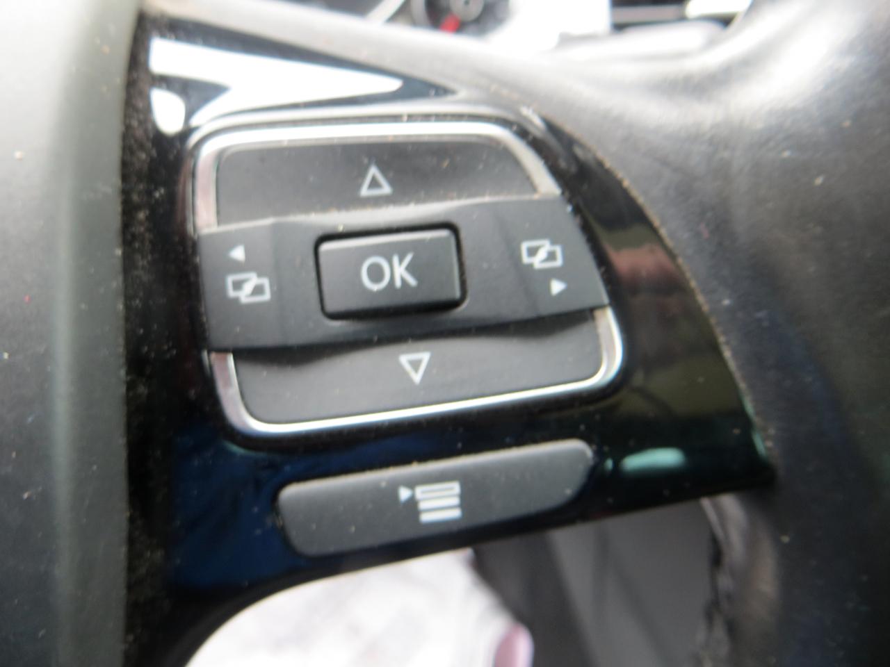 Volkswagen Touareg  2016