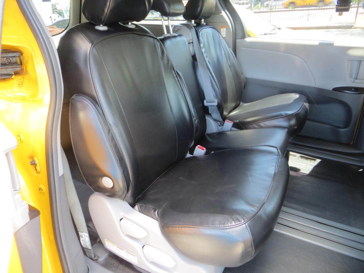 Toyota Sienna L 7-Passenger 2019
