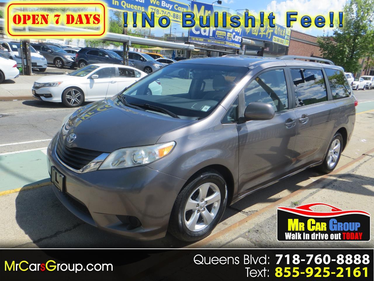 2014 Toyota Sienna LE FWD 8-Passenger V6