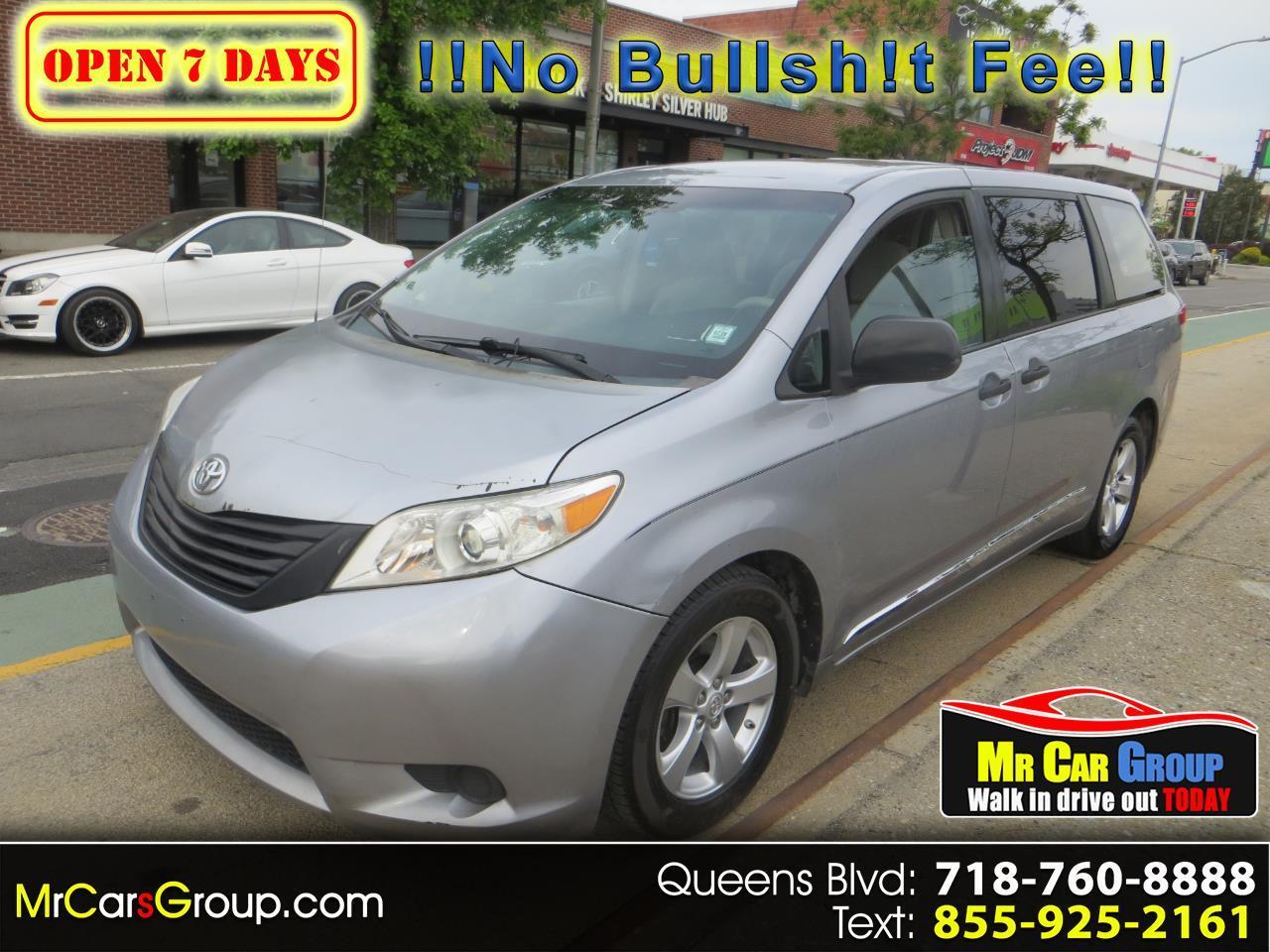 2013 Toyota Sienna FWD 7-Passenger V6