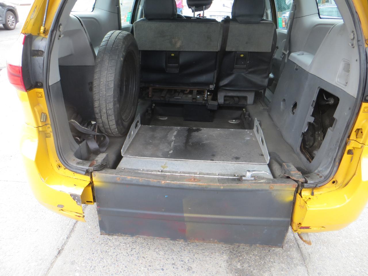 Toyota Sienna L 7-Passenger 2017