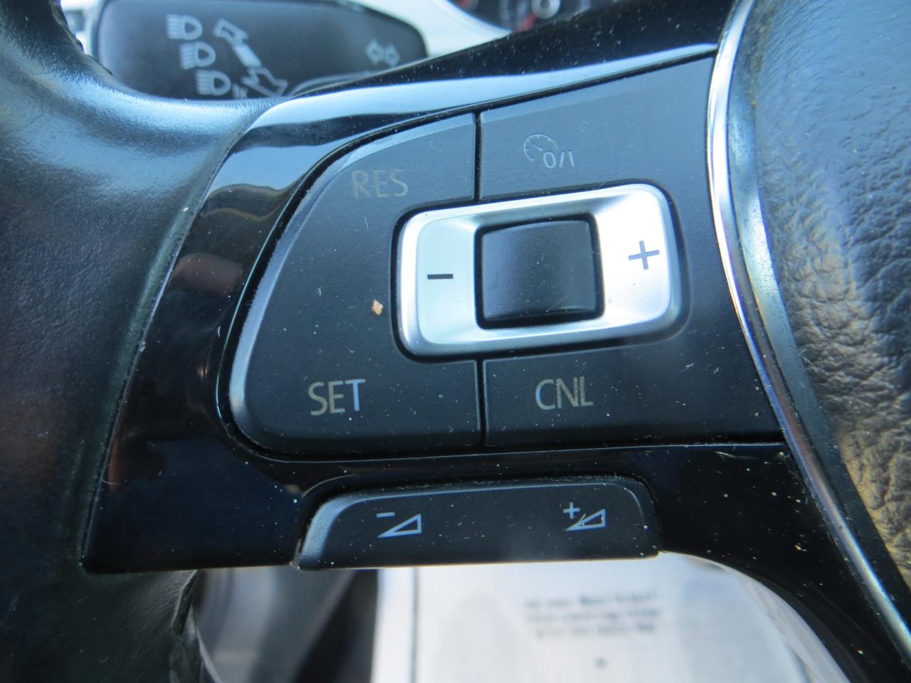 Volkswagen Golf  2015