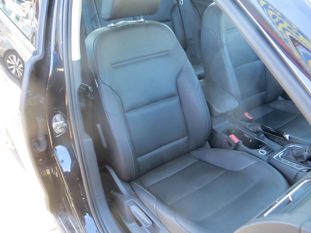 Volkswagen Golf  2015