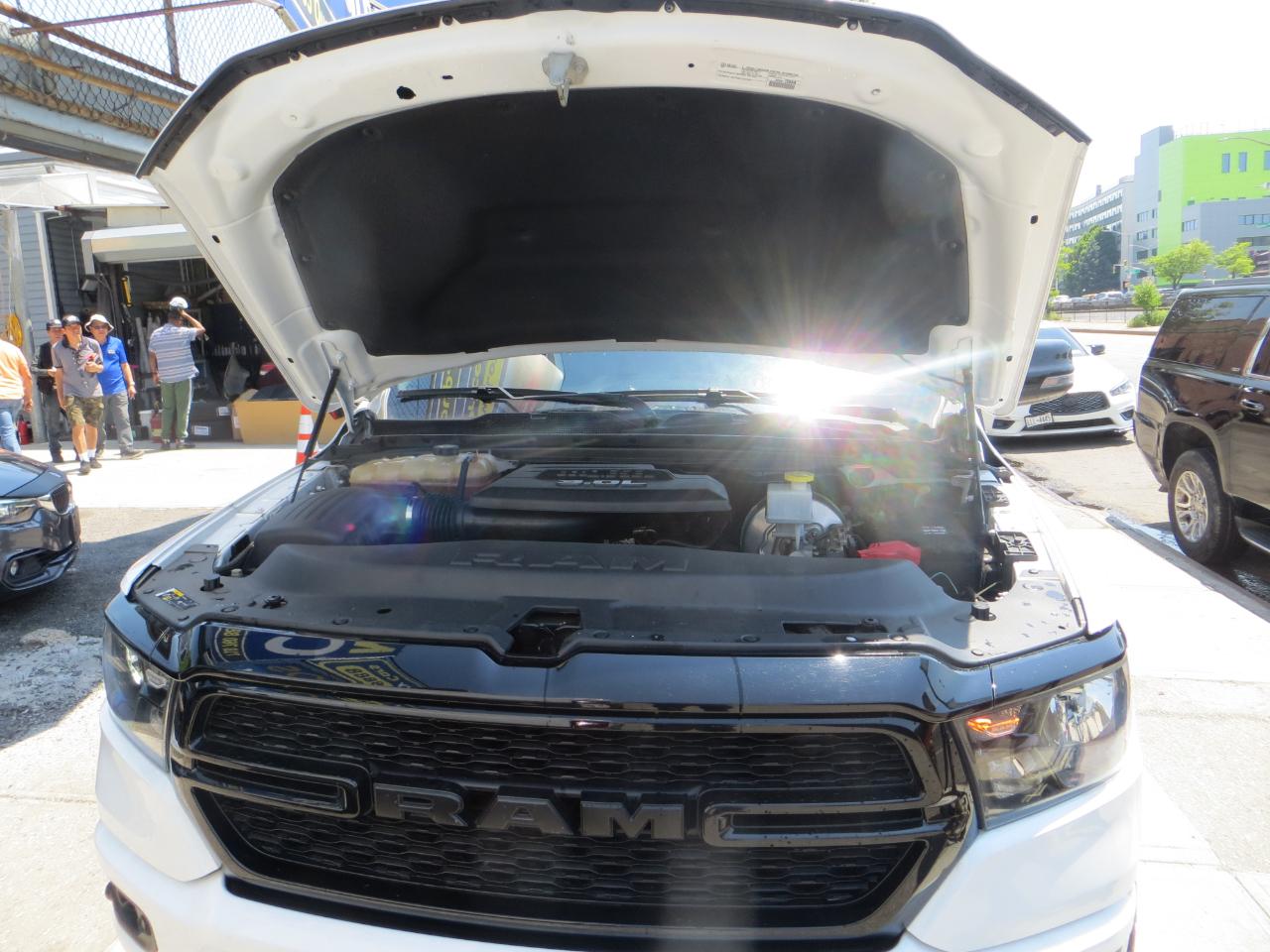 RAM 1500 Big Horn Crew Cab SWB 4WD 2023