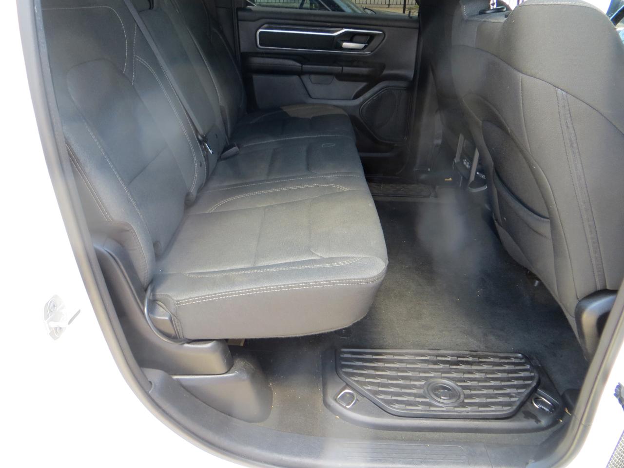 RAM 1500 Big Horn Crew Cab SWB 4WD 2023