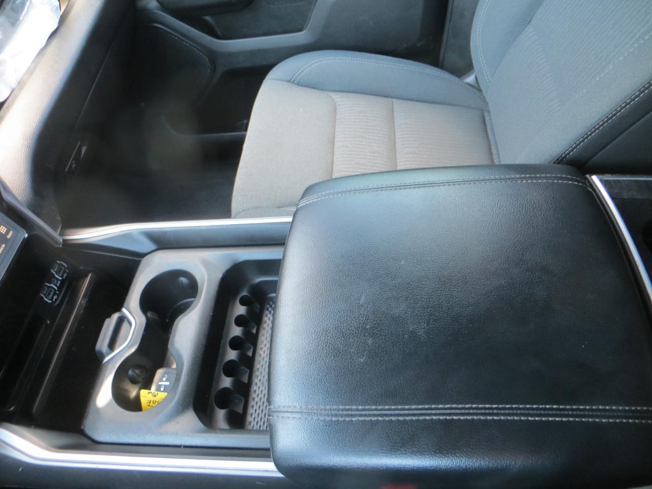 RAM 1500 Big Horn Crew Cab SWB 4WD 2023
