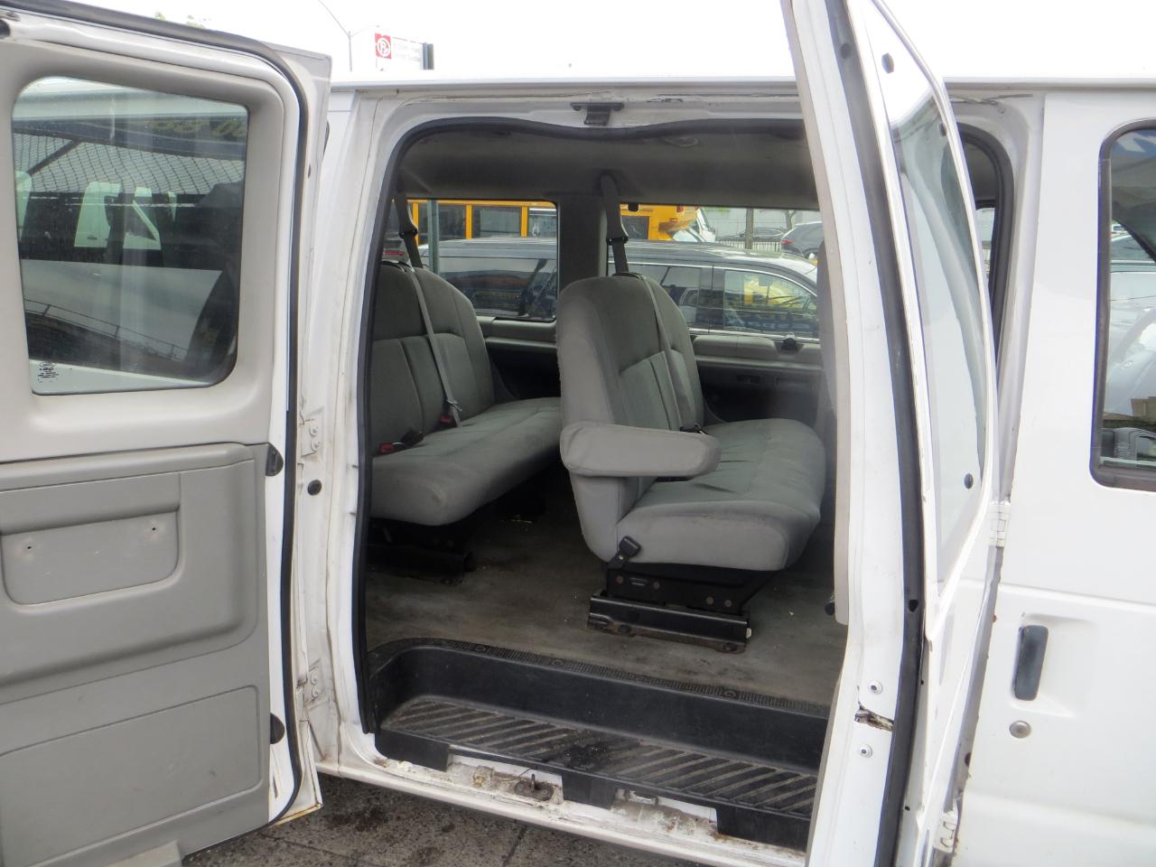 Ford Econoline  2014
