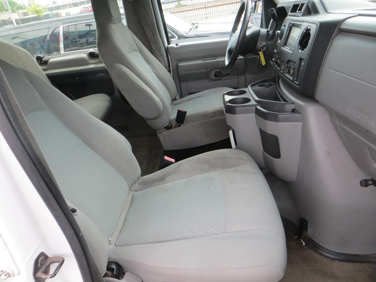 Ford Econoline  2014