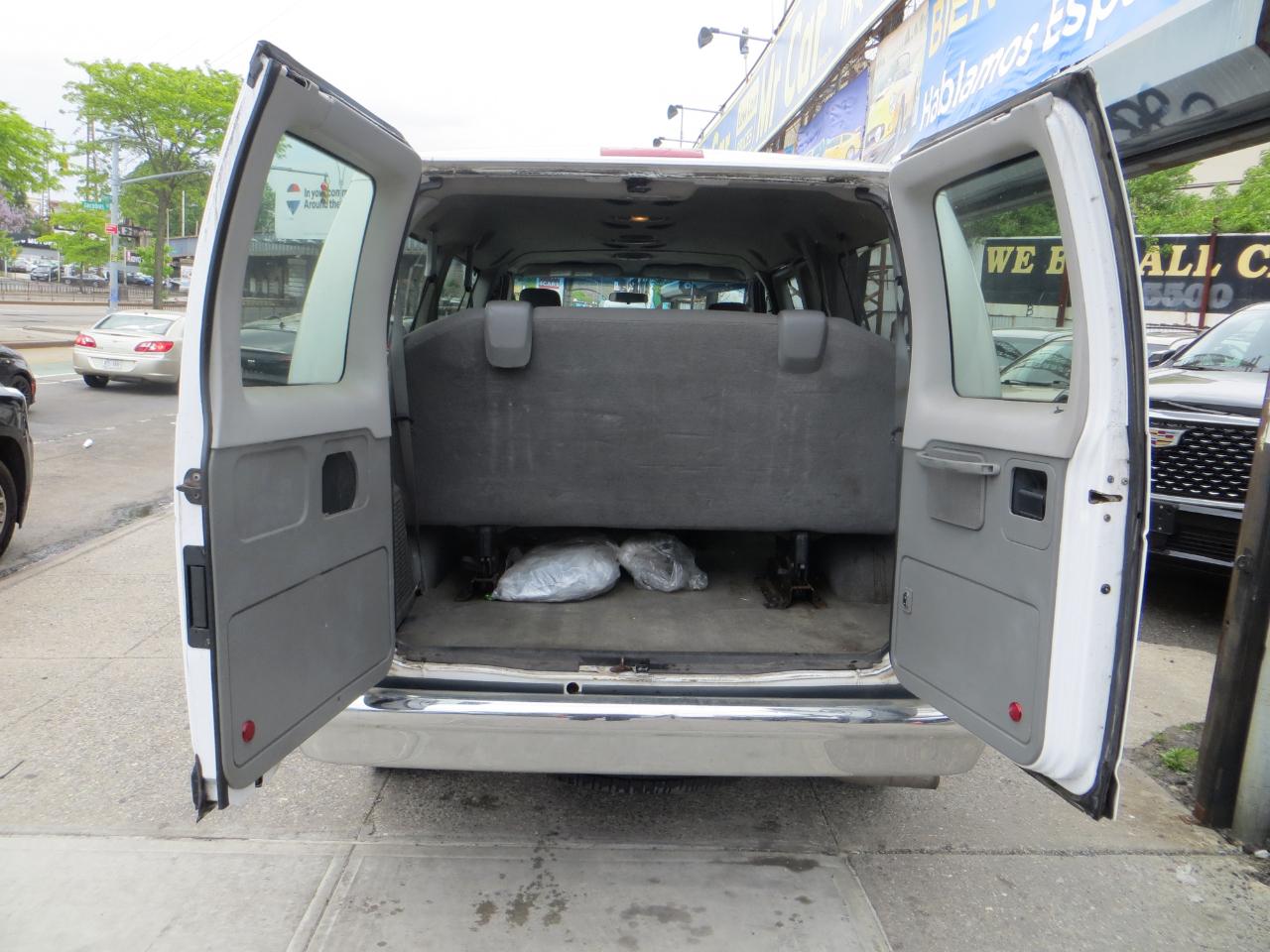 Ford Econoline  2014