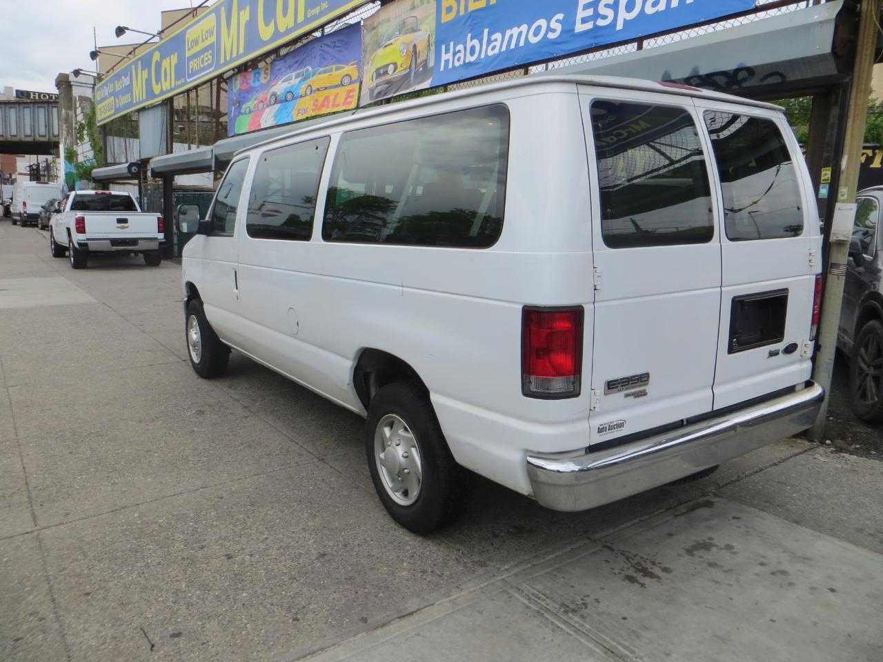 Ford Econoline  2014