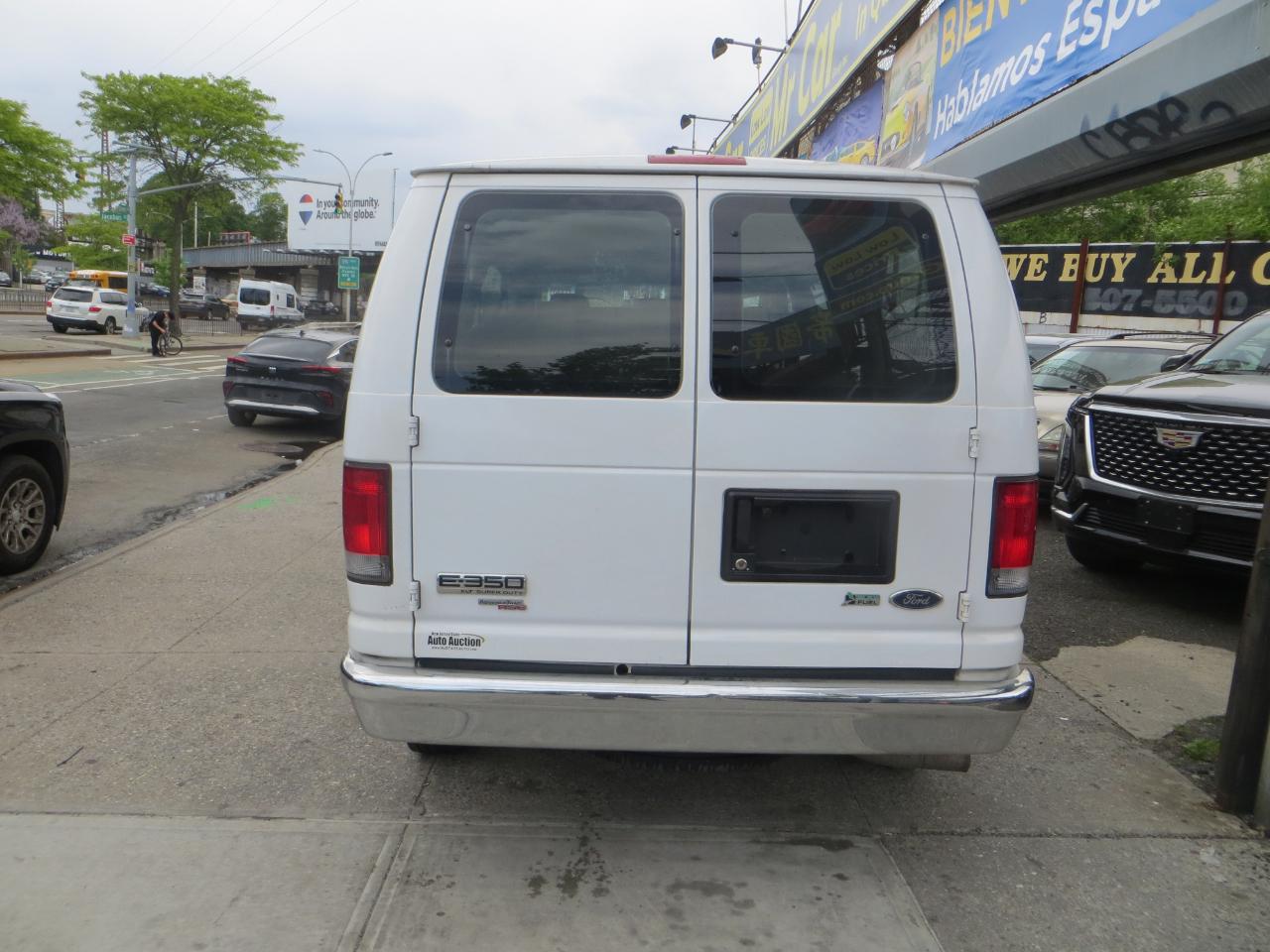 Ford Econoline  2014