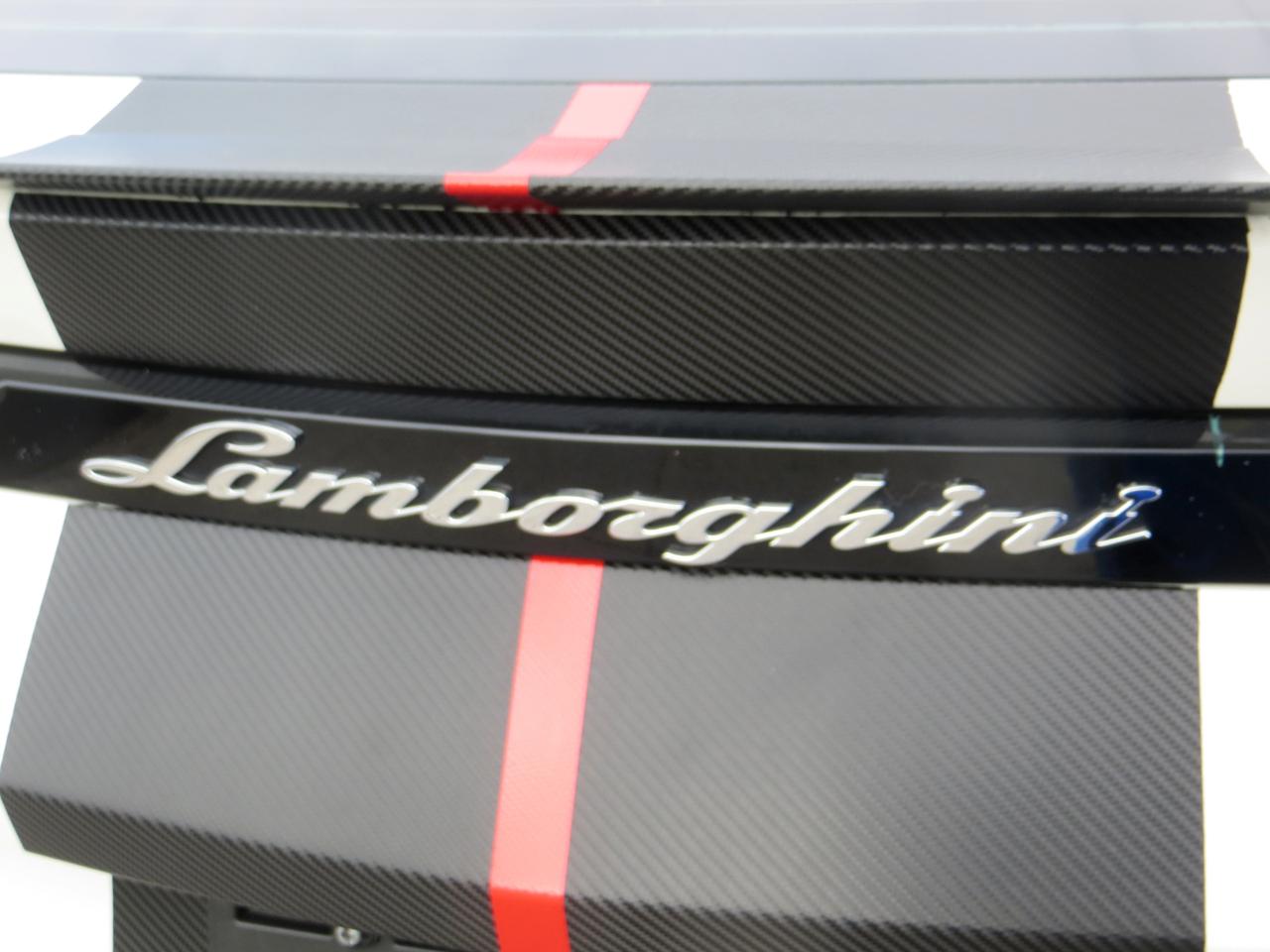 Lamborghini Urus Base 2022