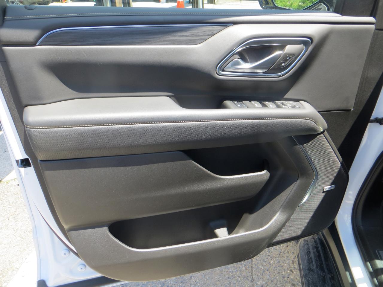 GMC Yukon SLT 4WD 2024