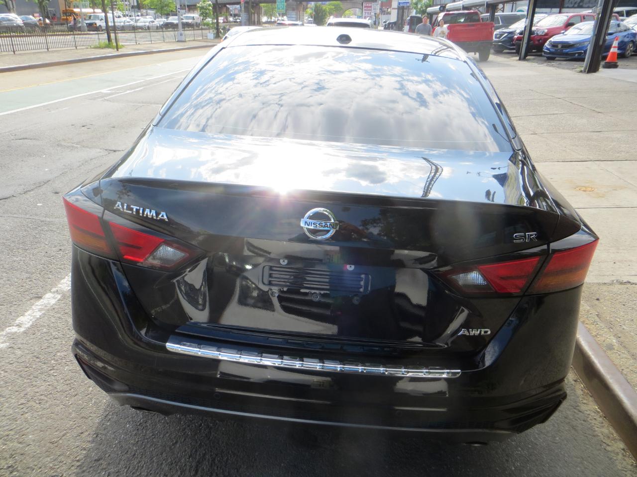 Nissan Altima 2.5 SR AWD 2021