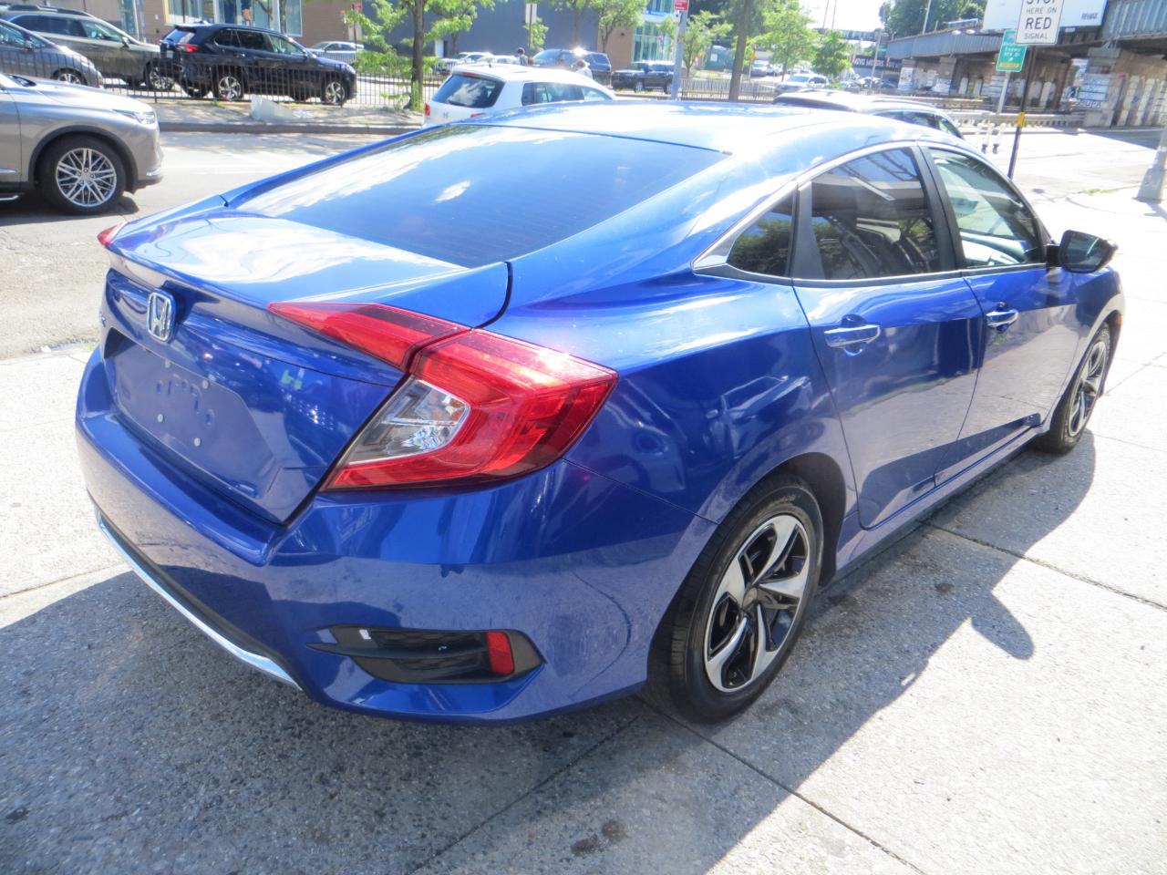 Honda Civic LX Honda Sensing Sedan CVT 2020