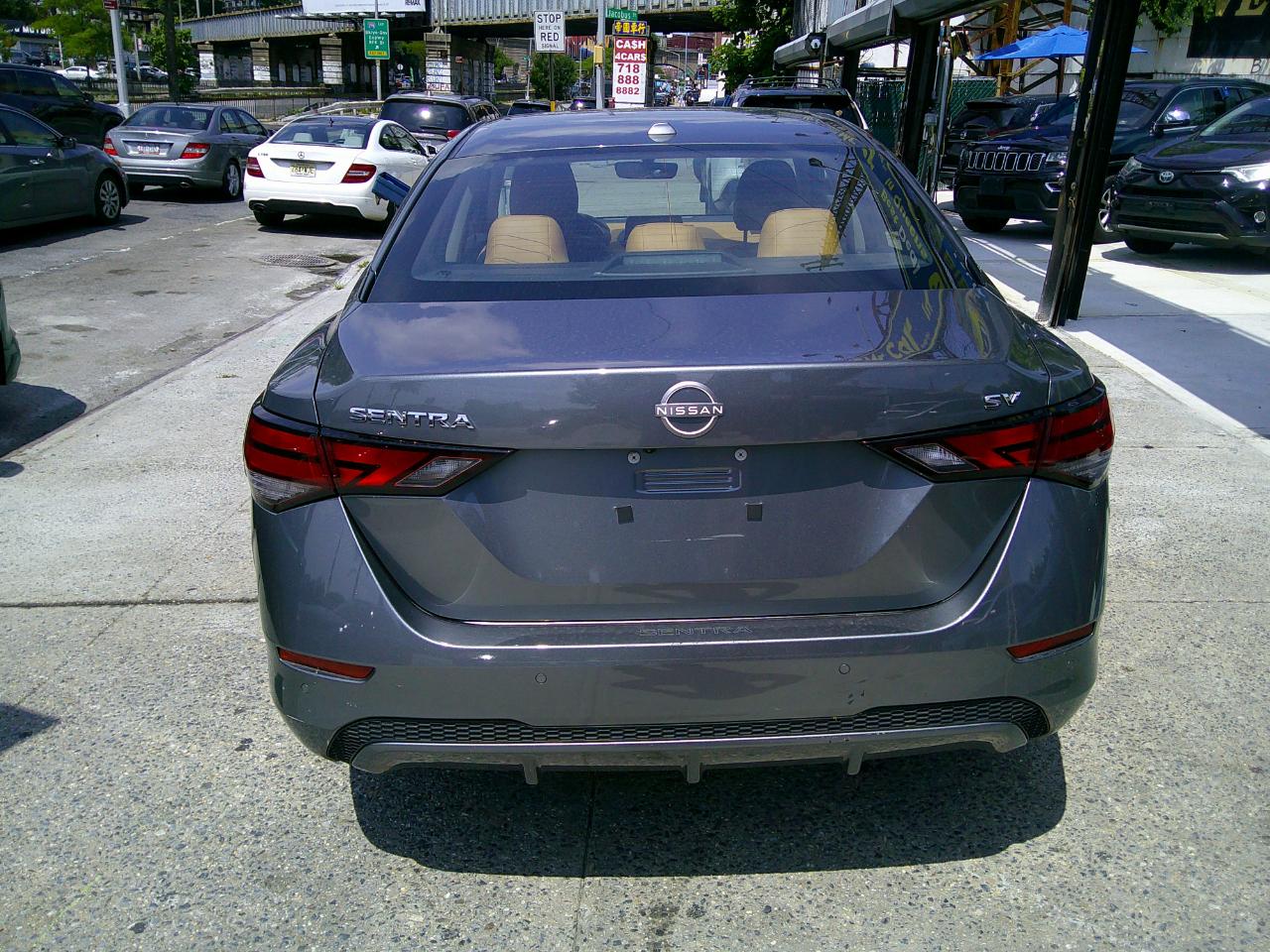 Nissan Sentra SV 2024