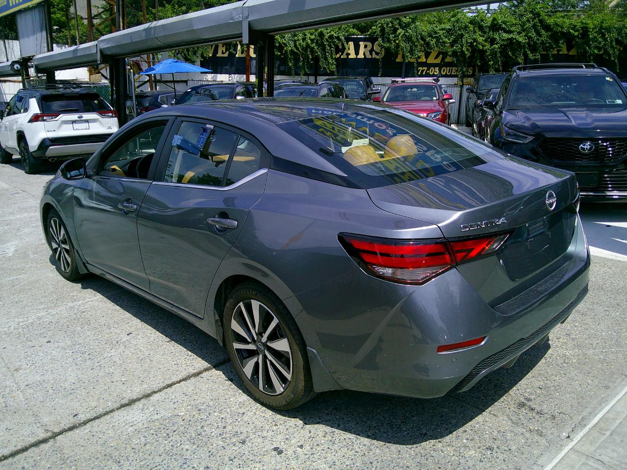 Nissan Sentra SV 2024