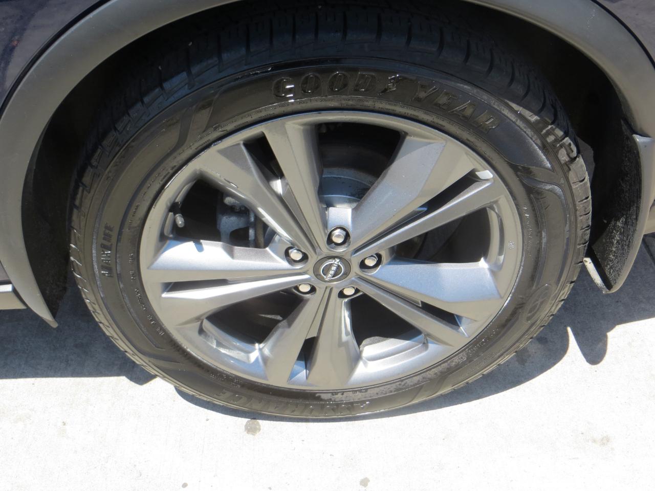 Nissan Murano Platinum AWD 2023