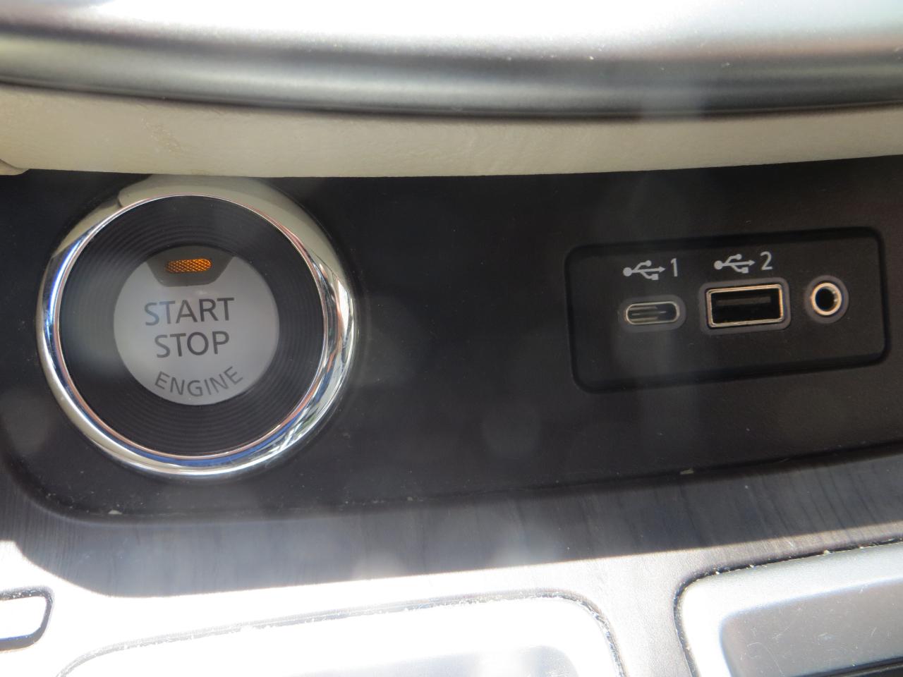 Nissan Murano Platinum AWD 2023
