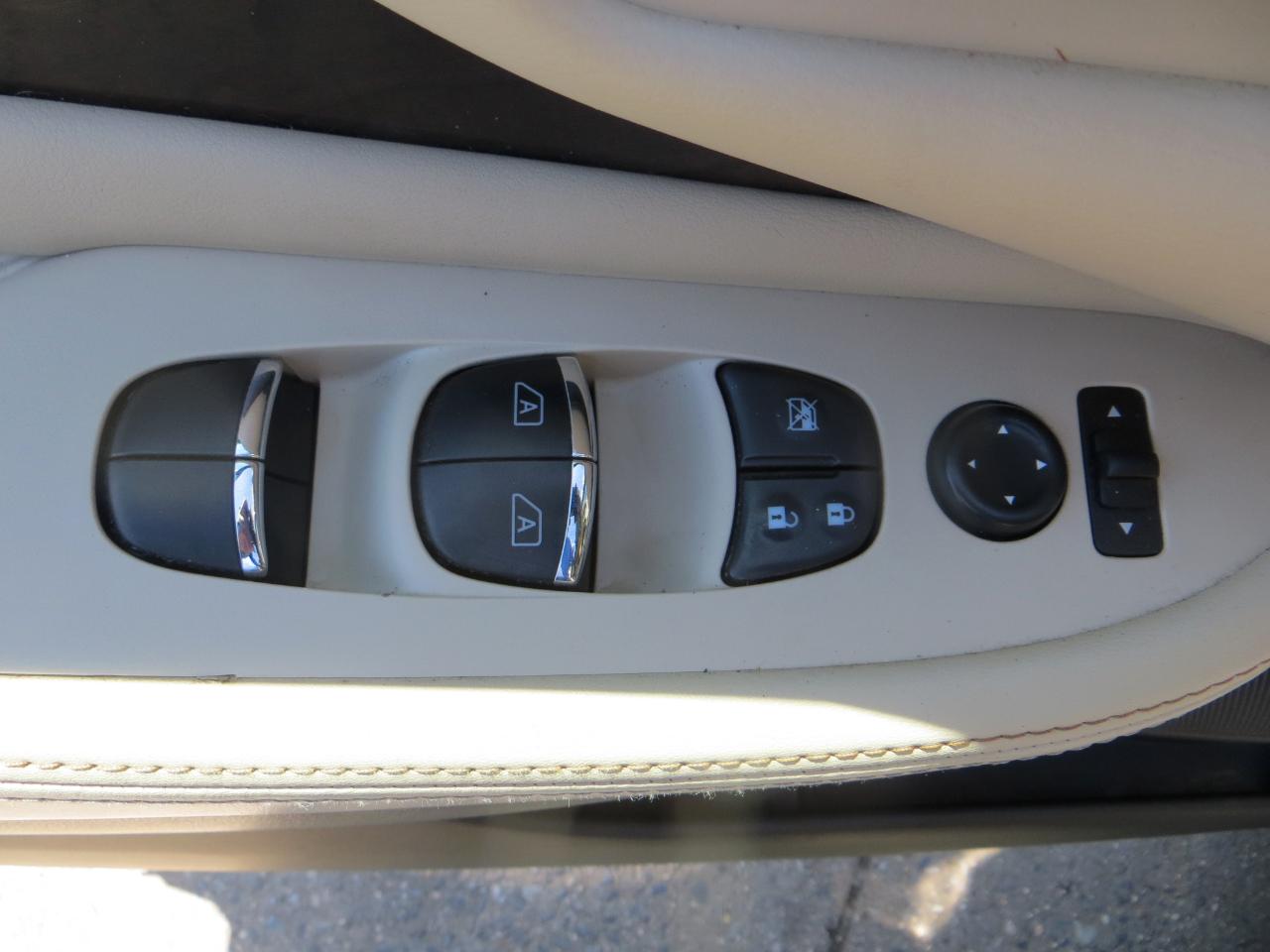 Nissan Murano Platinum AWD 2023