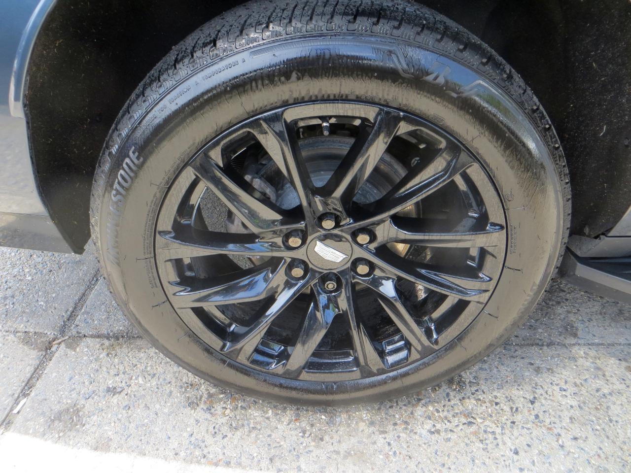 Cadillac Escalade ESV Sport Platinum AWD 2021