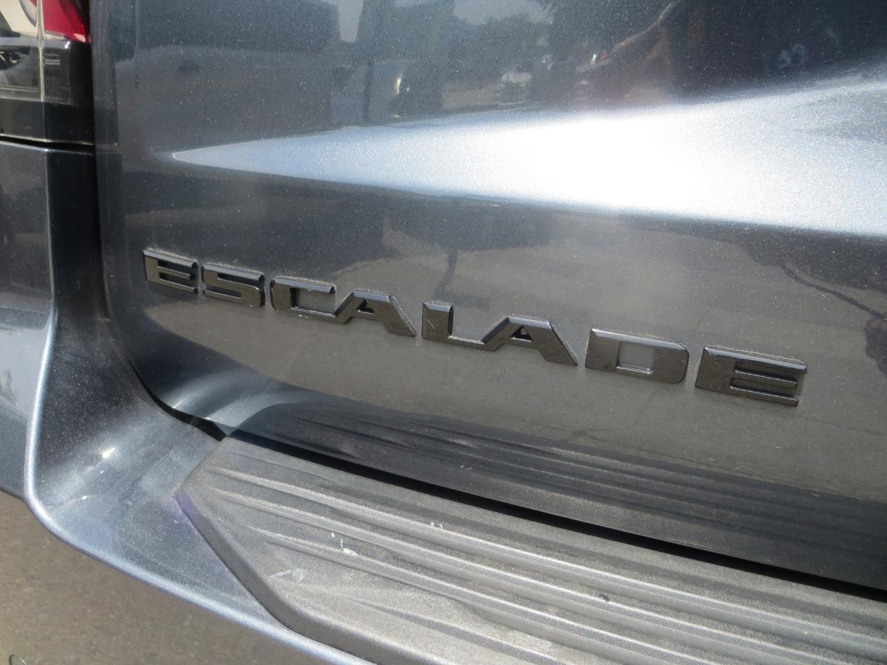 Cadillac Escalade ESV Sport Platinum AWD 2021
