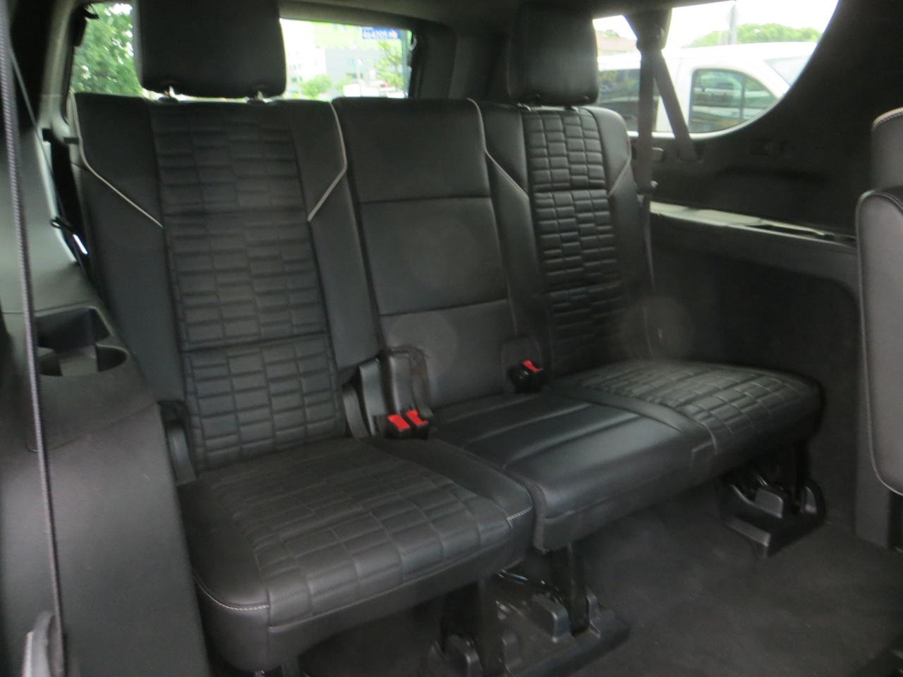 Cadillac Escalade ESV Sport Platinum AWD 2021