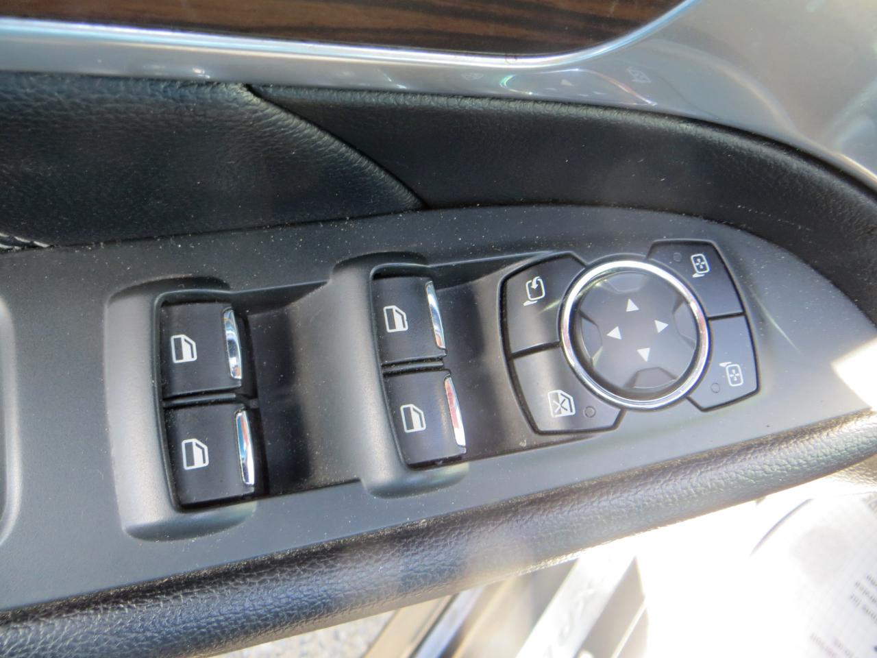 Ford Explorer Limited 4WD 2016