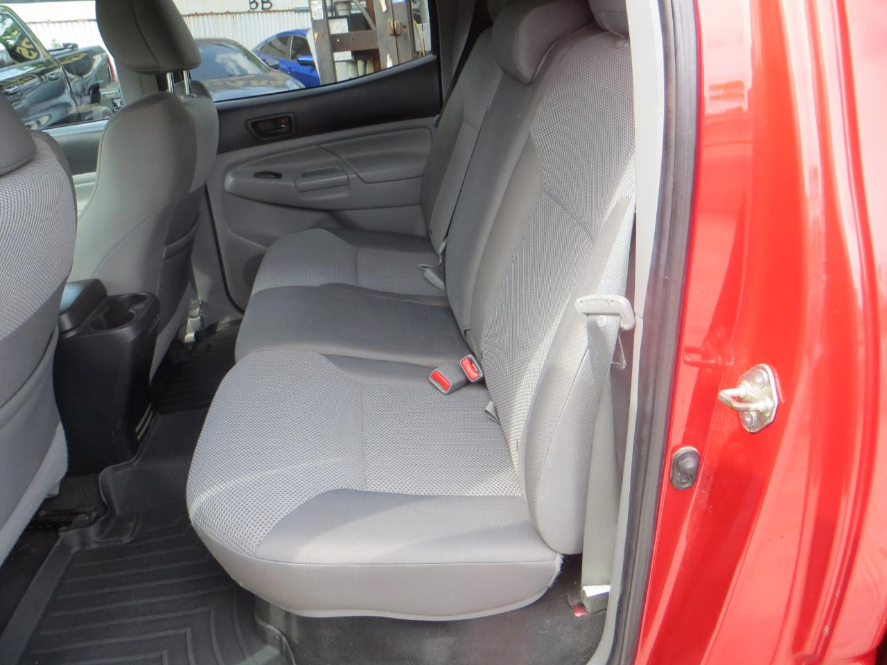 Toyota Tacoma Double Cab V6 4WD 2015