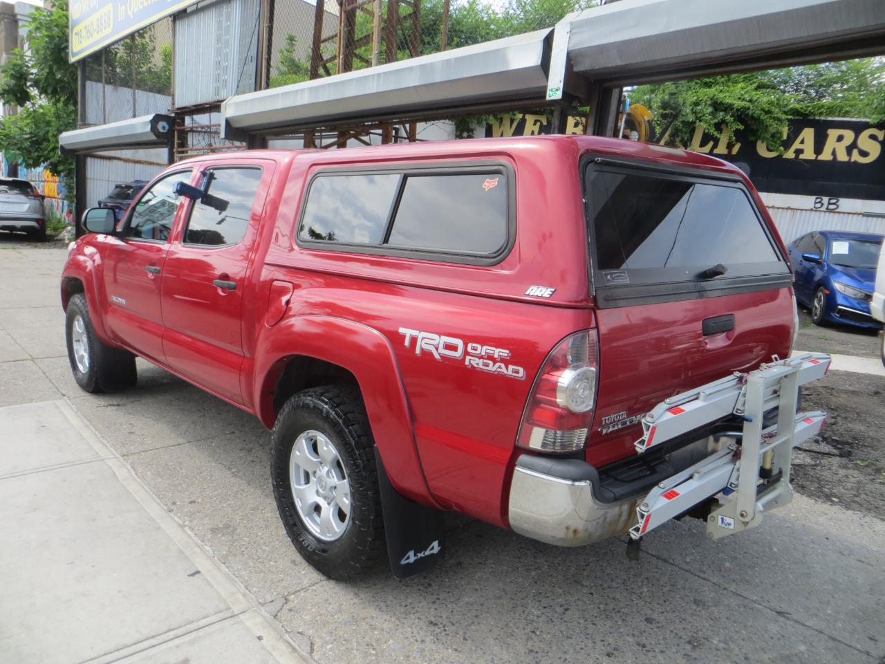 Toyota Tacoma Double Cab V6 4WD 2015