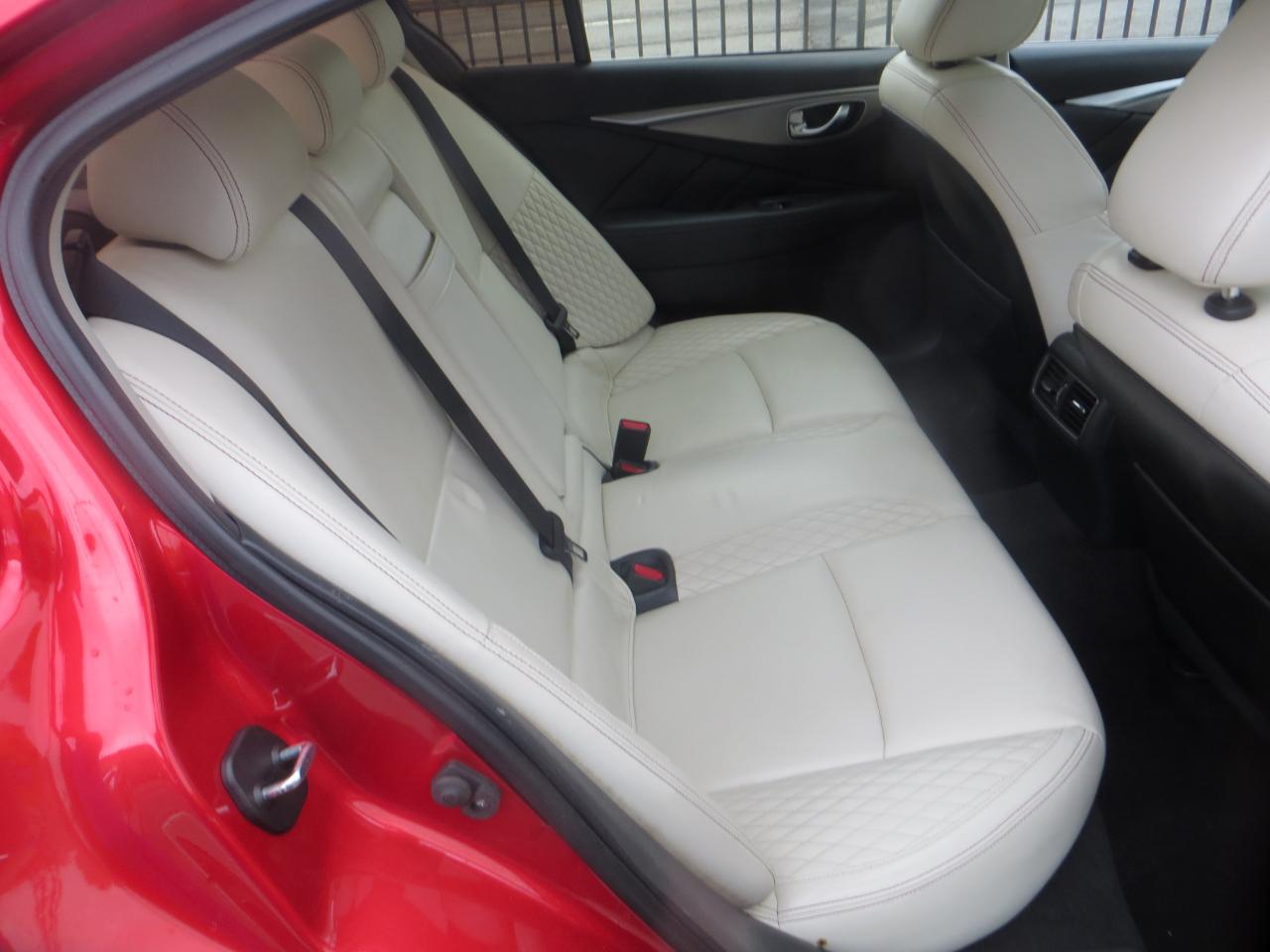 Infiniti Q50 Red Sport 400 AWD 2020