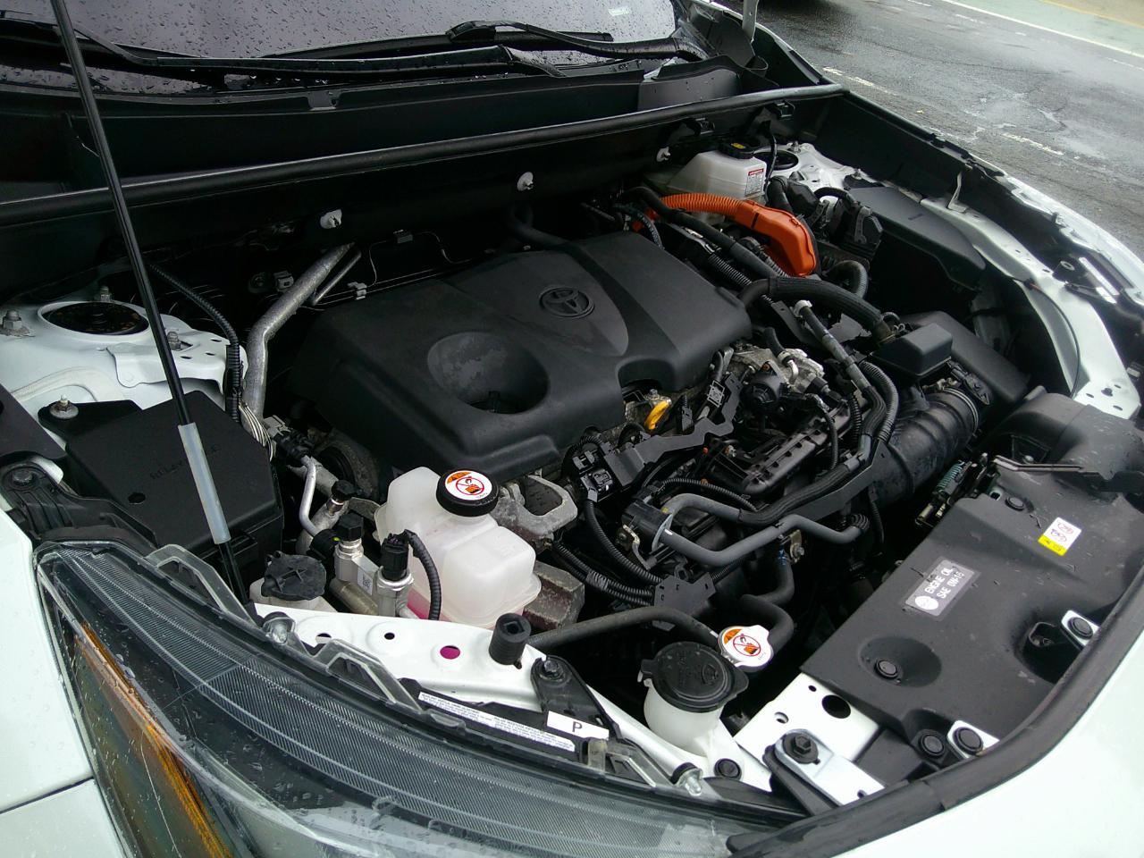 Toyota RAV4 Hybrid XSE 2023