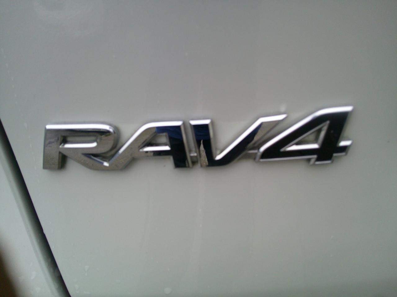 Toyota RAV4 Hybrid XSE 2023