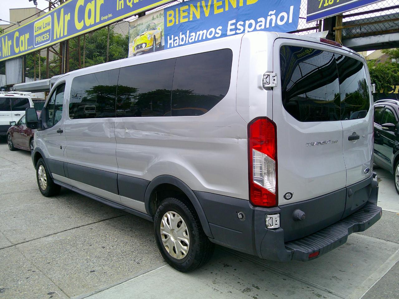 Ford Transit 350 Wagon Low Roof XLT 60/40 Pass. 148-in. WB 2016