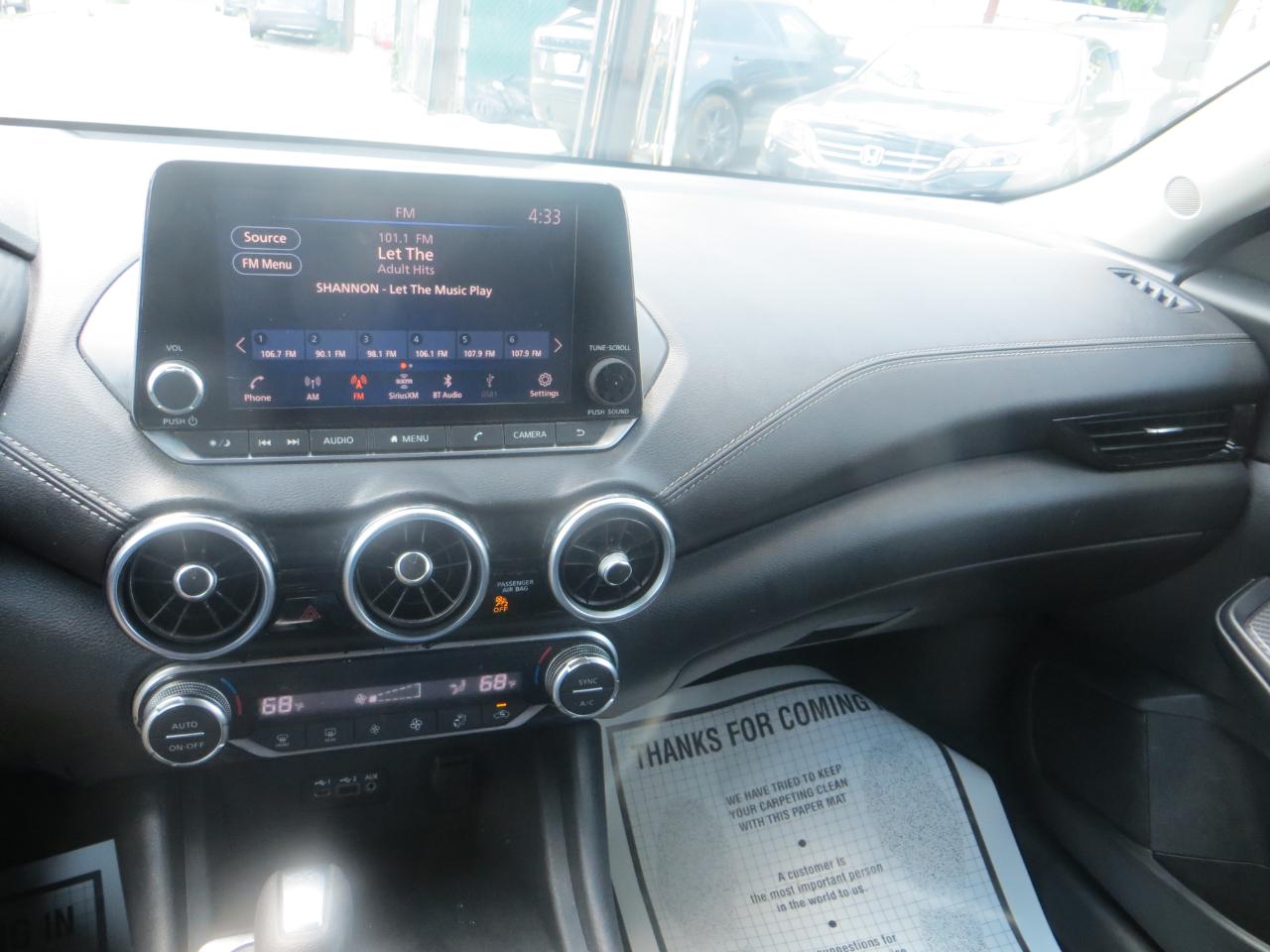 Nissan Sentra SV 2021