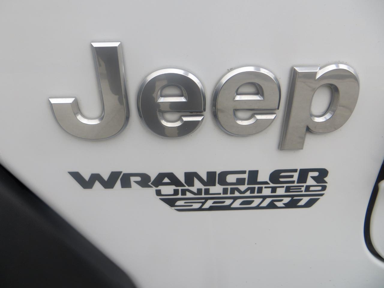 Jeep Wrangler Unlimited Sport 2018