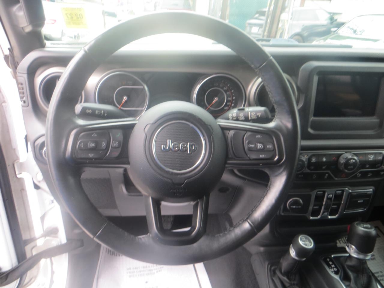 Jeep Wrangler Unlimited Sport 2018